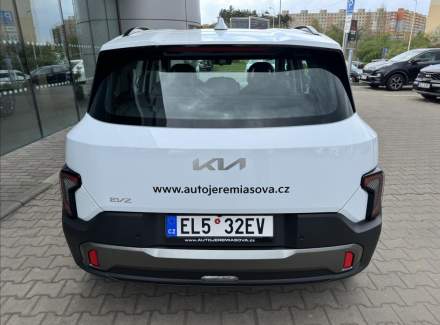Kia - EV2
