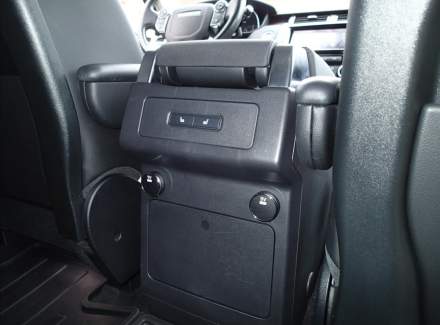 Land Rover - Discovery