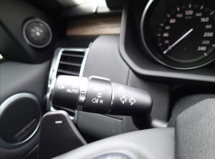 Land Rover - Discovery