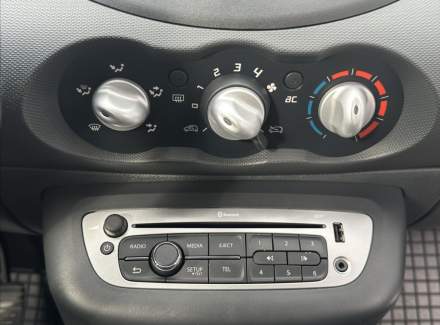 Renault - Twingo