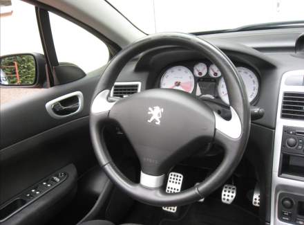 Peugeot - 307