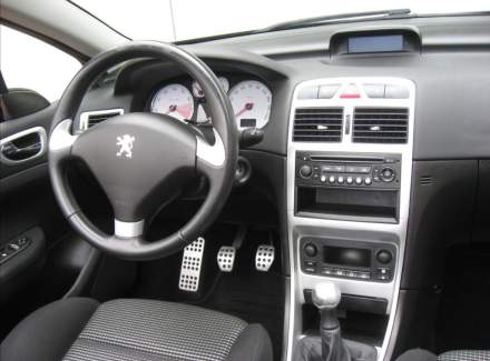Peugeot - 307