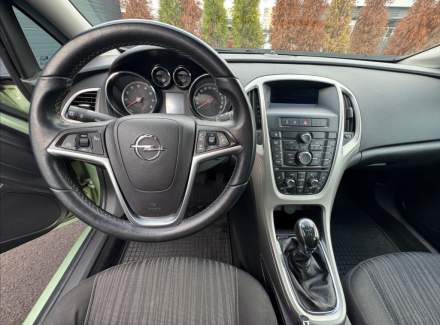 Opel - Astra