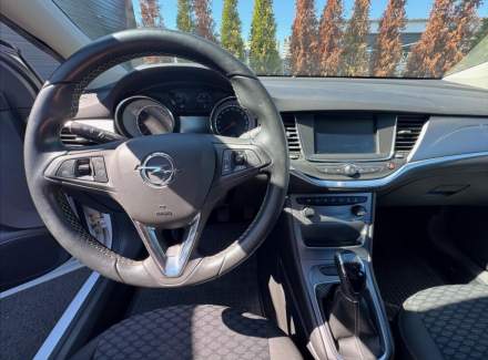 Opel - Astra