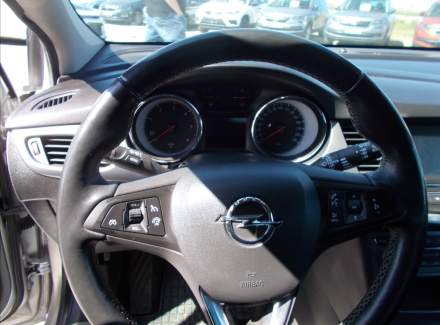 Opel - Astra