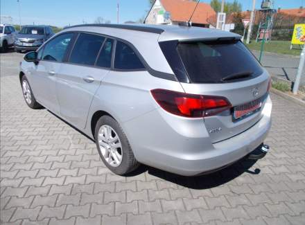 Opel - Astra