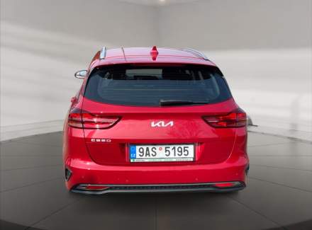 Kia - Cee'd