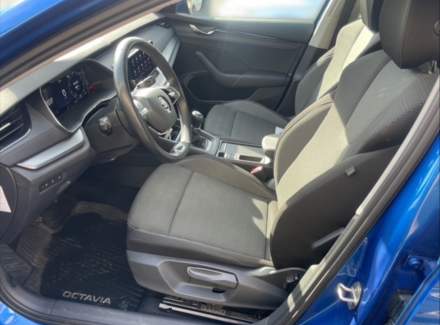 Škoda - Octavia
