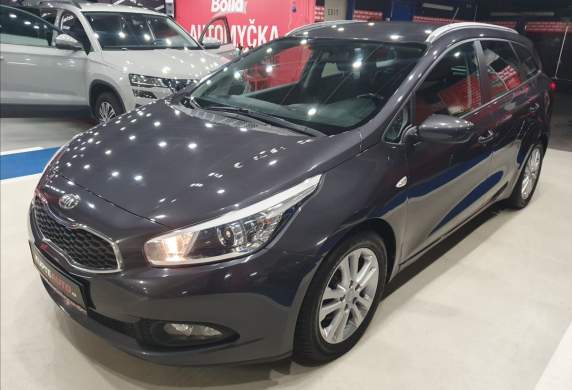 Kia - Cee'd