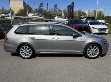Volkswagen - Golf