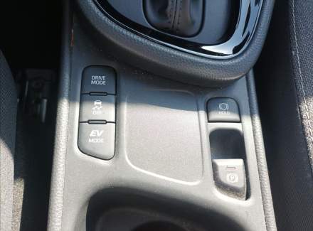 Toyota - Yaris Cross