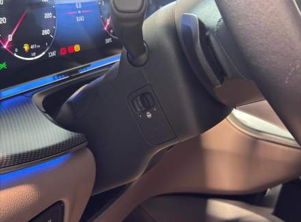 Mercedes-Benz - V-class