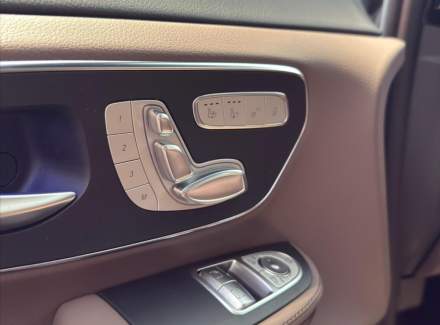 Mercedes-Benz - V-class