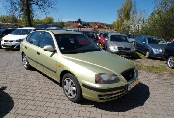 Hyundai - Elantra