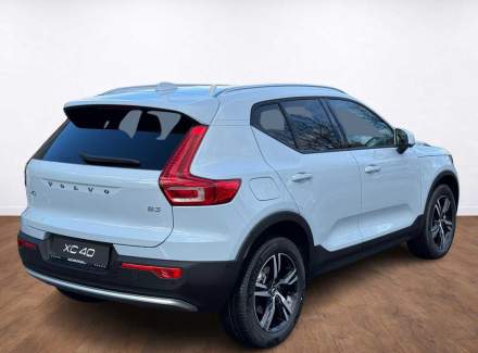 Volvo - XC40