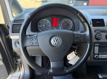 Volkswagen - Touran