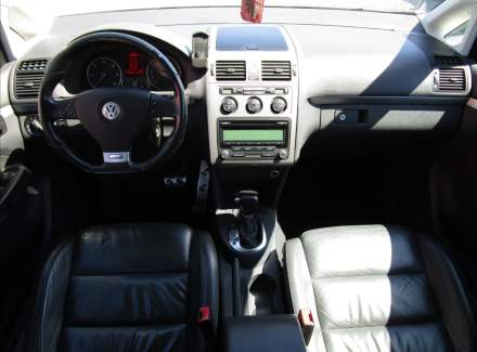 Volkswagen - Touran
