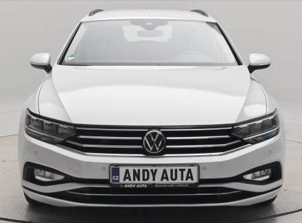 Volkswagen - Passat