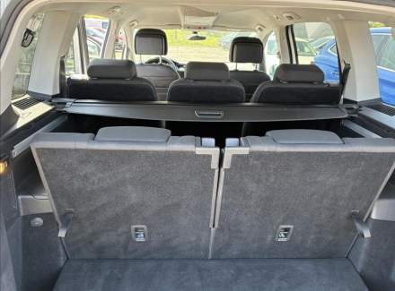 Volkswagen - Touran
