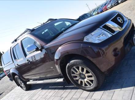 Nissan - Navara