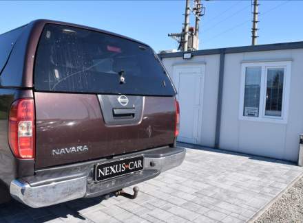 Nissan - Navara