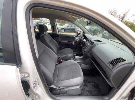 Volkswagen - Polo