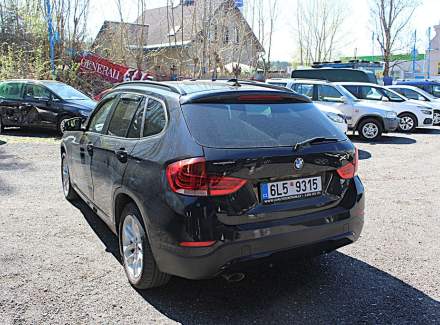 BMW - X1