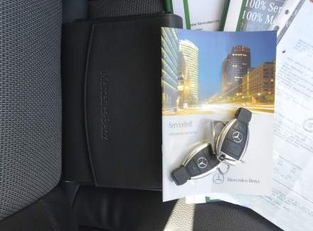 Mercedes-Benz - C-class