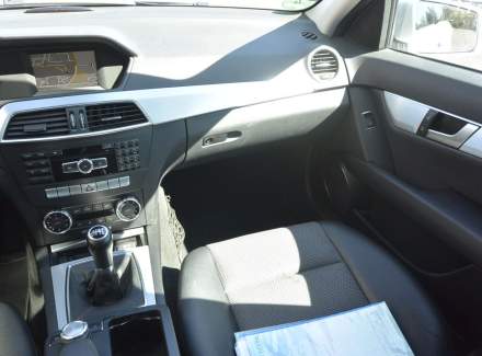 Mercedes-Benz - C-class