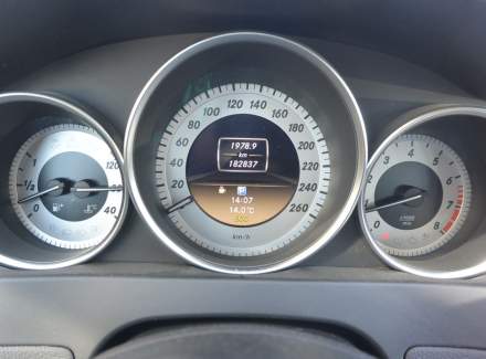 Mercedes-Benz - C-class