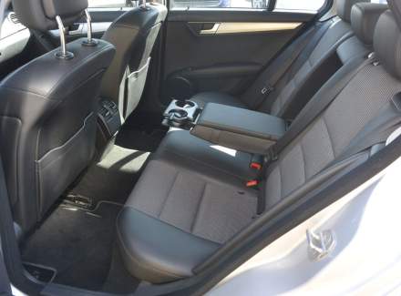 Mercedes-Benz - C-class