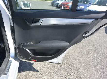 Mercedes-Benz - C-class