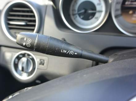 Mercedes-Benz - C-class