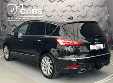 Ford - S-MAX