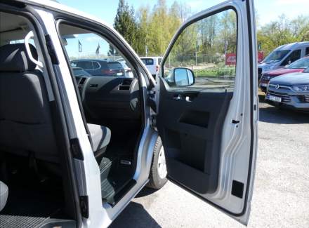 Volkswagen - Caravelle