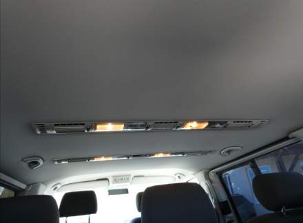 Volkswagen - Caravelle