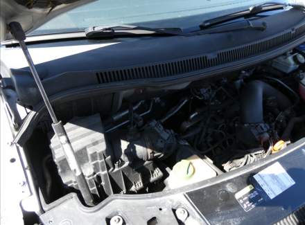 Volkswagen - Caravelle