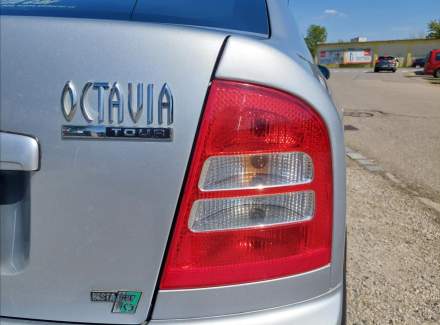 Škoda - Octavia