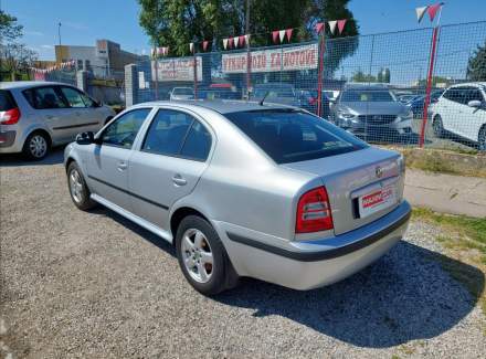 Škoda - Octavia