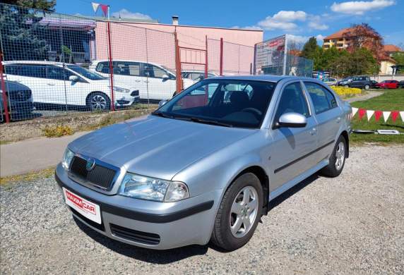 Škoda - Octavia