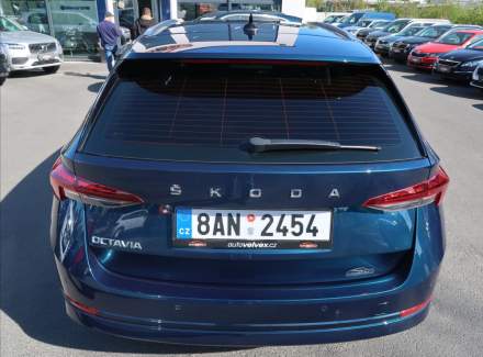 Škoda - Octavia
