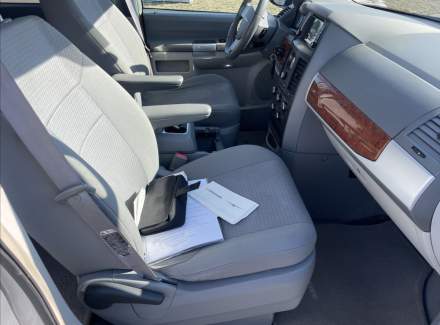 Chrysler - Town & Country