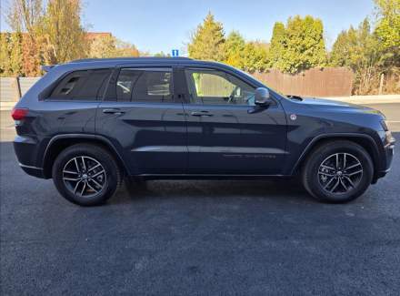 Jeep - Grand Cherokee