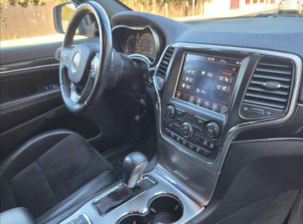 Jeep - Grand Cherokee