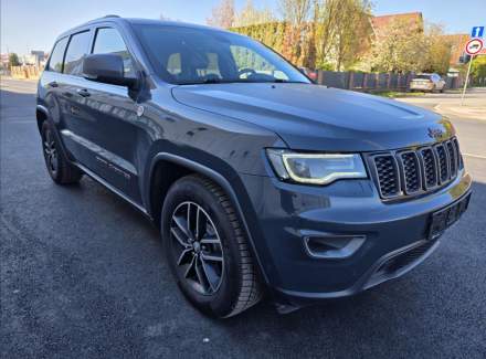 Jeep - Grand Cherokee