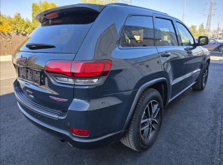 Jeep - Grand Cherokee