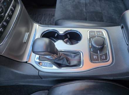 Jeep - Grand Cherokee