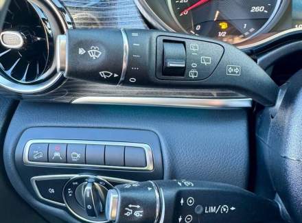 Mercedes-Benz - V-class