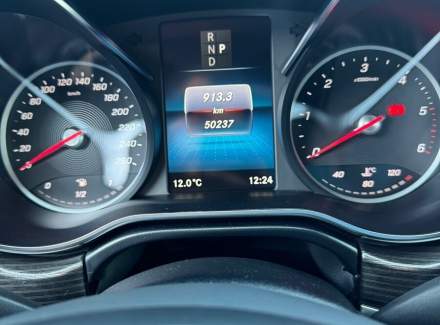 Mercedes-Benz - V-class