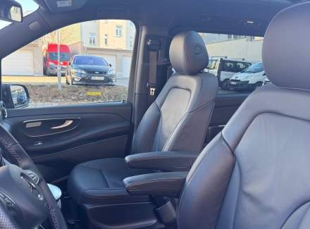 Mercedes-Benz - V-class